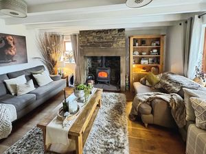 Photo 13- click for photo gallery